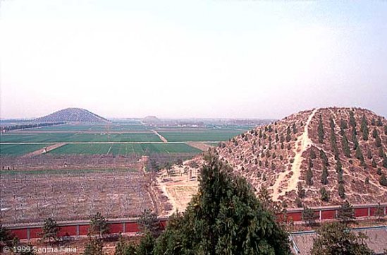 Китайские пирамиды и их загадка